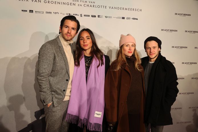 Matteo Simoni, Loredana Falone, Anastassya en Jonas Vermeulen.