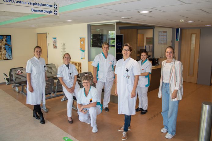 De mensen van de afdeling dermatologie in Ziekenhuis Rivierenland Tiel