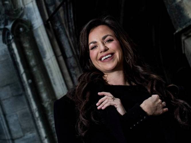 Yeliz stopt met haar droombaan bij Vogue: ‘Ik hou van glamour, maar ben ook kneuterig’