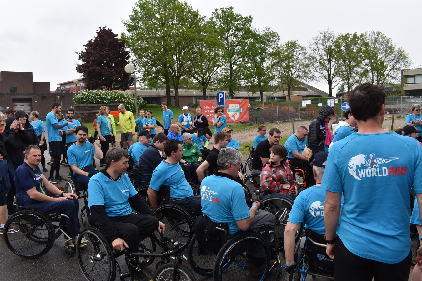 Lopen voor de mensen die het niet meer kunnen Wings for Life World Run brengt ruim 250 mensen
