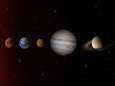 Zo zag de ‘planetenparade’ eruit: voor het eerst in 18 jaar vijf planeten op een rij te bewonderen