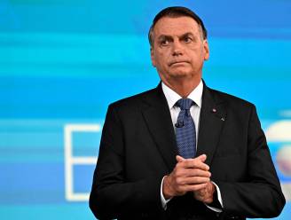 Bolsonaro geeft toe "enkele fouten" te hebben gemaakt tijdens mandaat