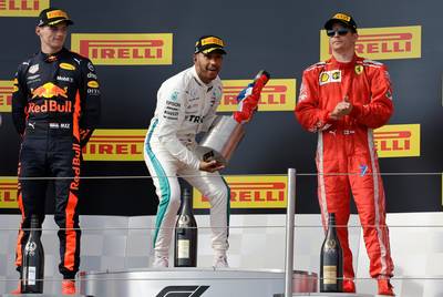 Weer een podiumplaats voor Verstappen: tweede in Frankrijk