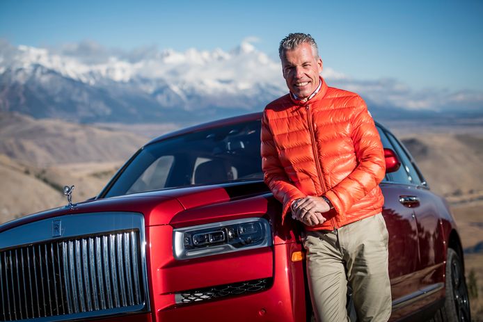 Torsten Müller-Ötvös, de CEO van Rolls-Royce, en de Cullinan: “Onze klanten vroegen erom.”