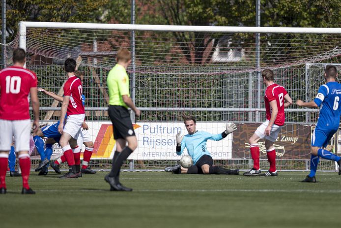 Voor het begin van de competitie wachten er eerst nog bekerduels.