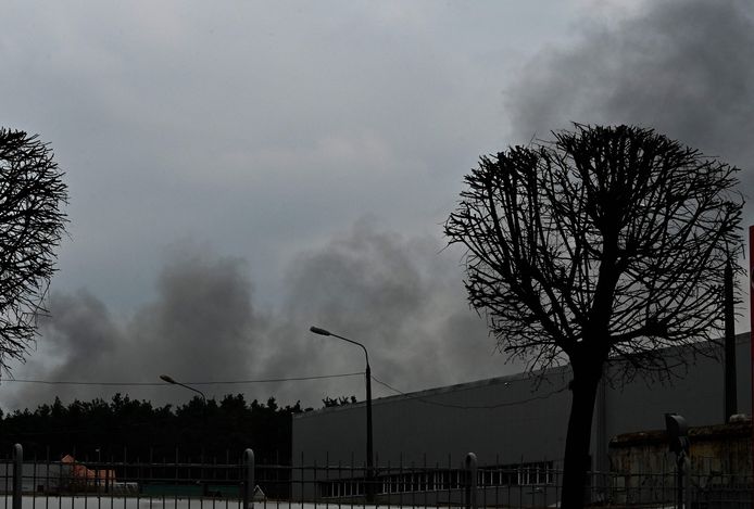 Rook stijgt op in Kiev.