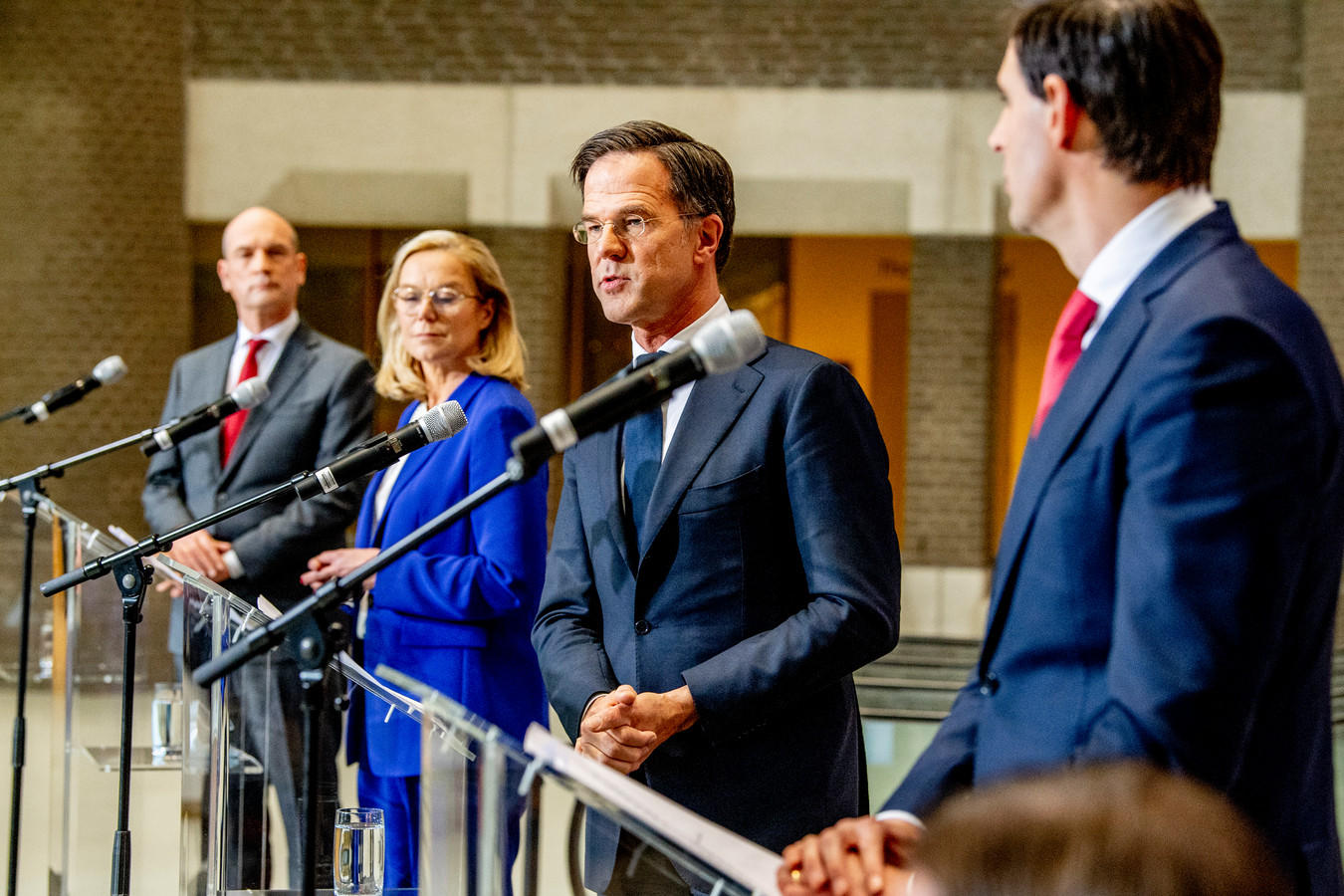 Hoe Rutte tóch weer premier werd