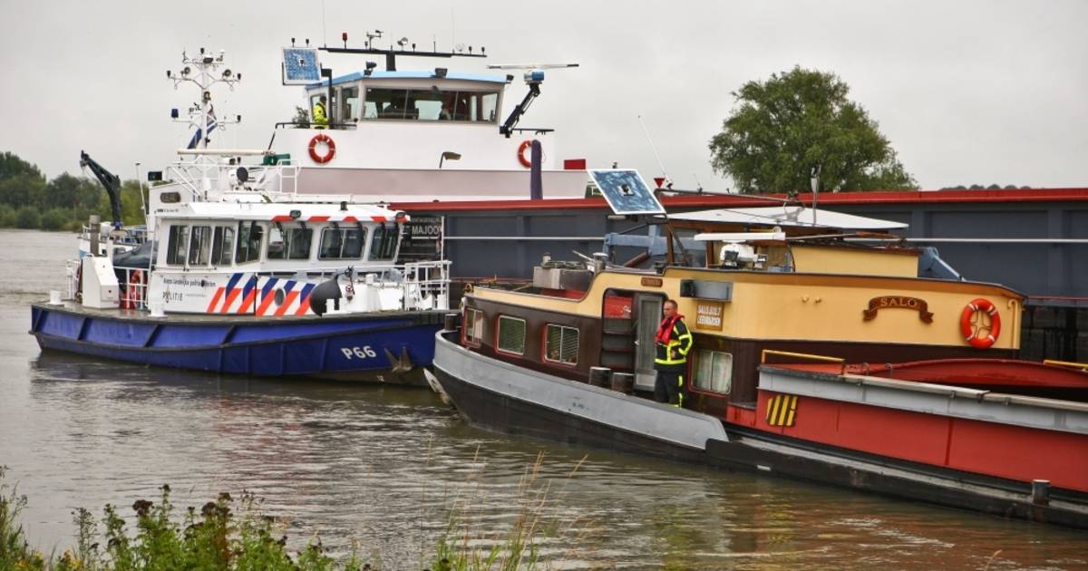 Schipper dood na aanvaring op IJssel