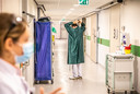 Zelfs ondernemers die in de zorg werken hebben problemen. Marleen Over: ,,Dat had ik niet verwacht. Er is immers werk te over.''
