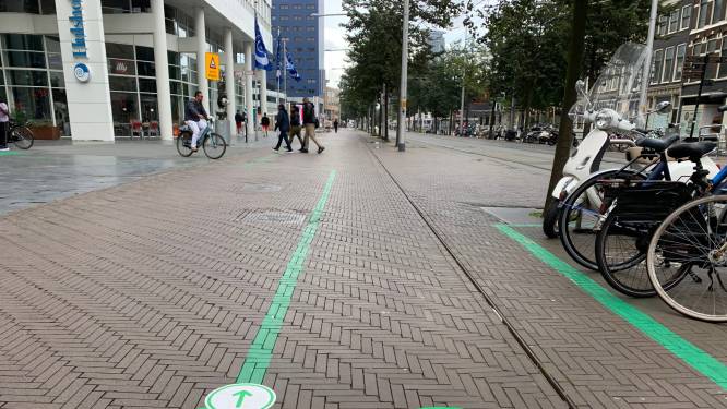 Omstreden stickers voor kort fietsparkeren zijn weer weggehaald: ‘Nooit het plan om te handhaven’