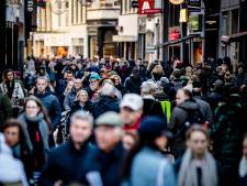 Winkelstraten trekken weer minder bezoekers