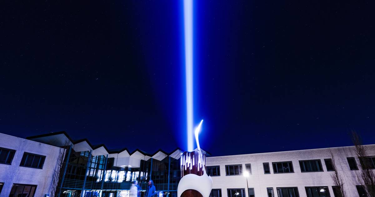 Oosterlicht beschijnt donkere maar heldere Achterhoekse hemel | Oude IJsselstreek | gelderlander.nl 