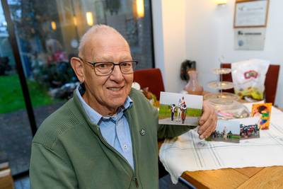 Jan Smits, alias Janterklaas, stopt na 45 jaar als Sint: 'We kunnen wel twee boeken volschrijven met