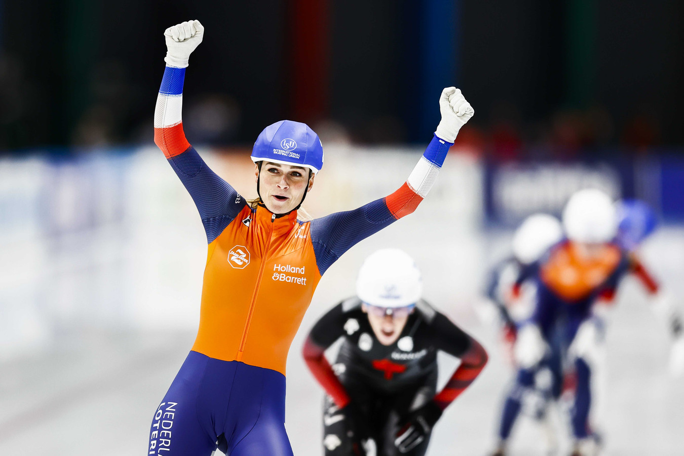 Dit zijn alle uitslagen van dag één van de wereldbeker schaatsen in Noorwegen Foto destentor.nl