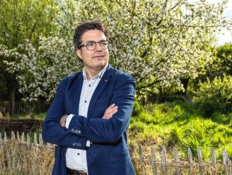 Viroloog Van Gucht: "We moeten voorzichtig zijn met het oog op versoepelingen”