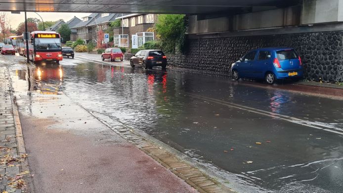 Meerdere tunnels in Hengelo liepen onder water.