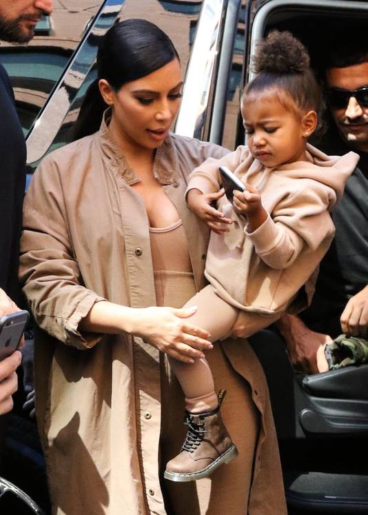 Kim Kardashian West met dochter North West.