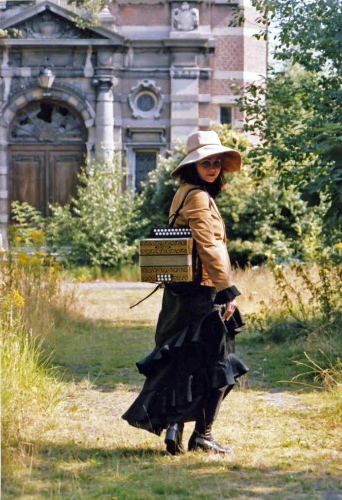 Rebecca Stradiot