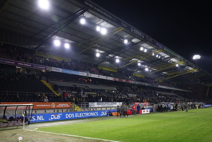 De hoofdtribune van het Rat Verlegh Stadion, de plek waar de nieuwe algemeen directeur de wedstrijden van NAC zal volgen.