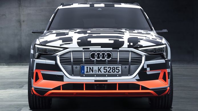 De Audi e-tron krijgt 'virtuele buitenspiegels'.