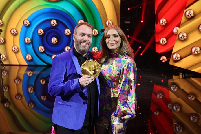 Jens Dendoncker en Julie Van den Steen wonnen een Gouden K voor 'The Masked Singer'.