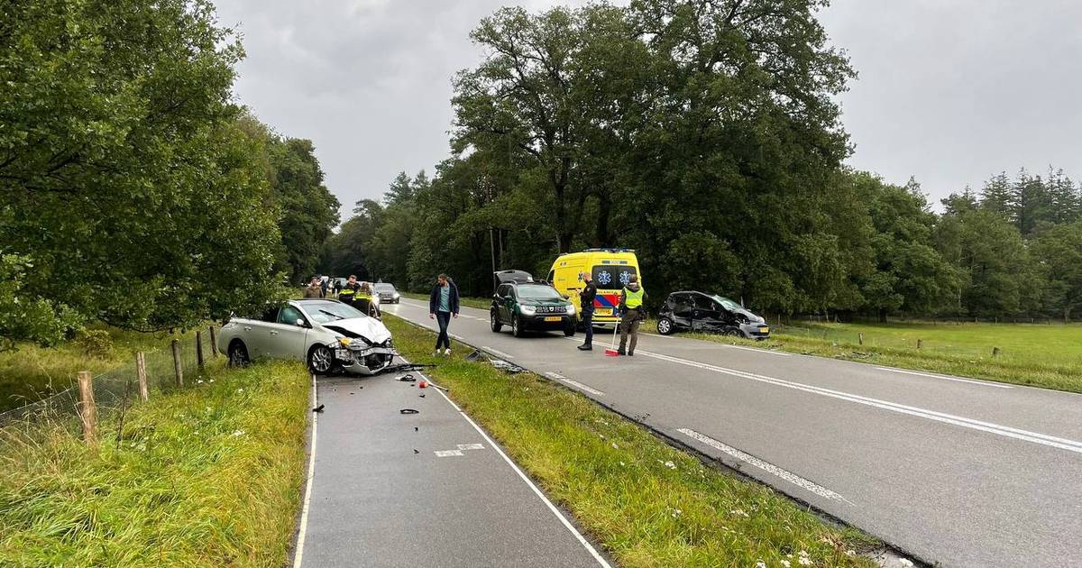 Weer ongeluk in beruchte ‘knik’ tussen Nunspeet en Epe.
