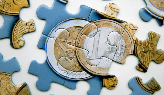 ‘We leven in een maatschappij waarin geld een schaars goed is geworden’: vier lessen over hoe we met geld omgaan