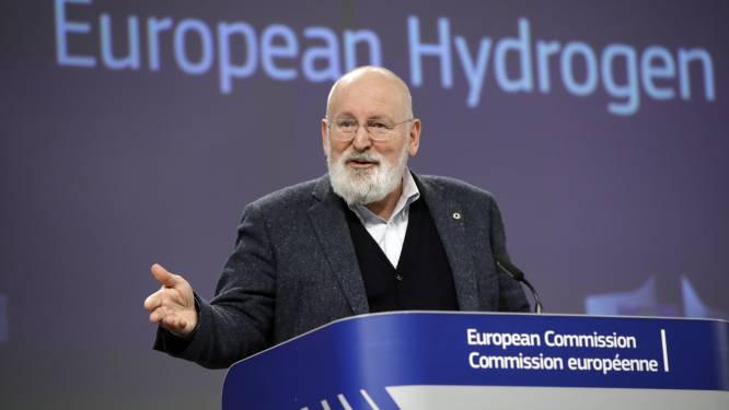Klimaat-eurocommissaris Frans Timmermans eregast op verjaardag Universiteit Twente
