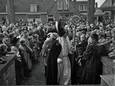 De aankomst van Sinterklaas in Waalre in 1952