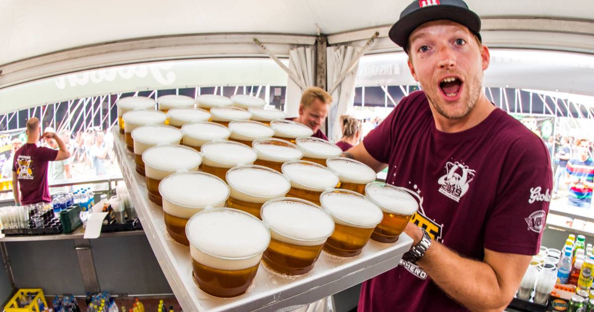 ¿Beber en el Festival de la Liberación? La primera taza cuesta 50 céntimos más 'Marca la