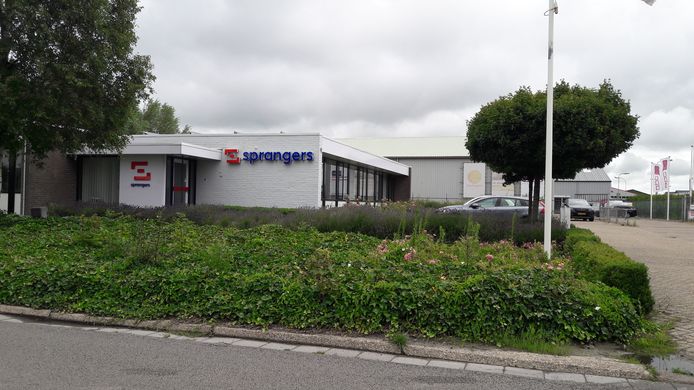 Vestiging van bouwbedrijf Sprangers aan de Haarmanweg in Terneuzen.