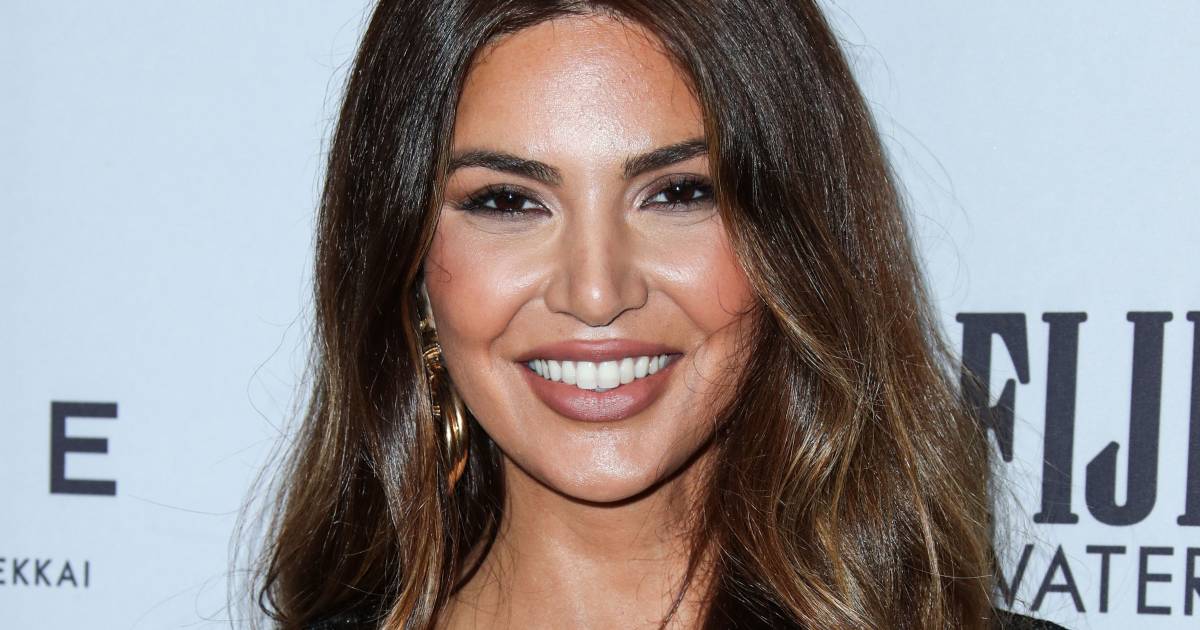 Millionaire Influencer Negin Mirsalehi Says Yes To Proposal With Huge Ring Show Netherlands News Live