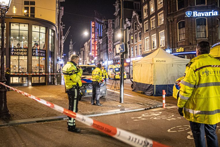 Man (19) verdacht van dodelijk ongeluk Rembrandtplein weer op vrije voeten