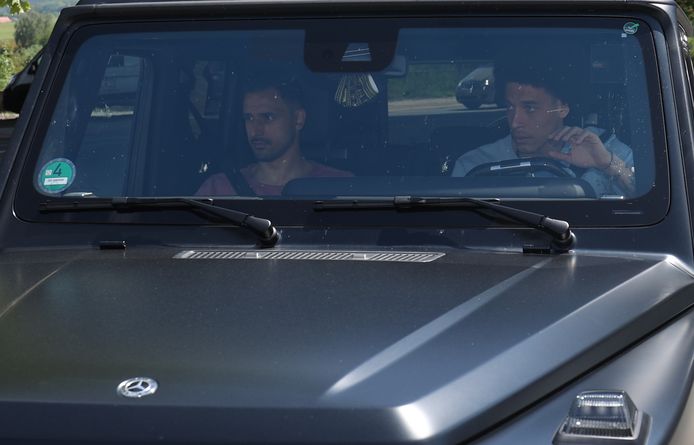 Nacer Chadli en Axel Witsel.