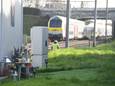 Aan de spoorwegovergang in de Rozebeeksestraat vielen reeds meerdere doden te betreuren.