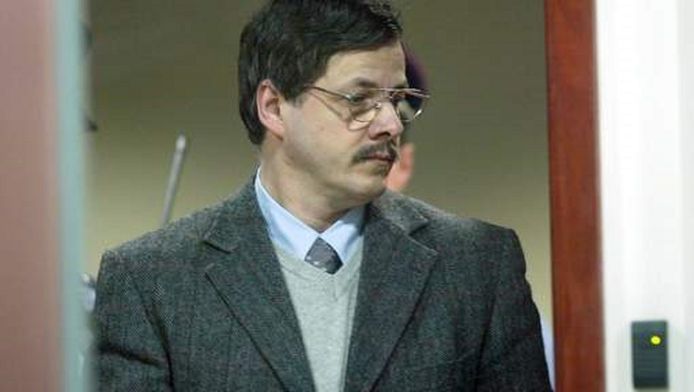 Marc Dutroux tijdens zijn proces in 2004