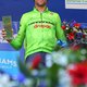 Kiwi Jack Bauer blijft peloton héél nipt voor in Groot-Brittannië, Julien Vermote blijft fier aan de leiding