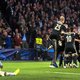 Mazraoui maakt Ajax in blessuretijd gelukkig