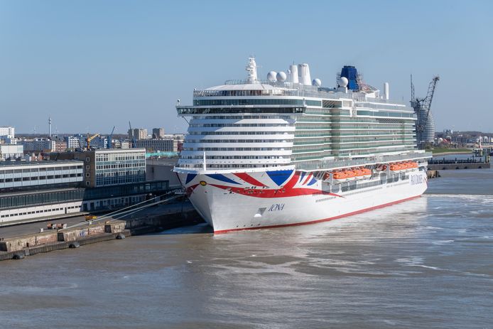 Cruiseschip IONA komt 2 juni naar Rotterdam voor een dokbeurt.