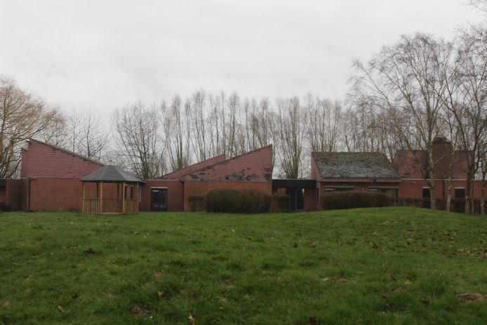Nieuwe parking Huize Terloo krijgt vorm | Pepingen | hln.be