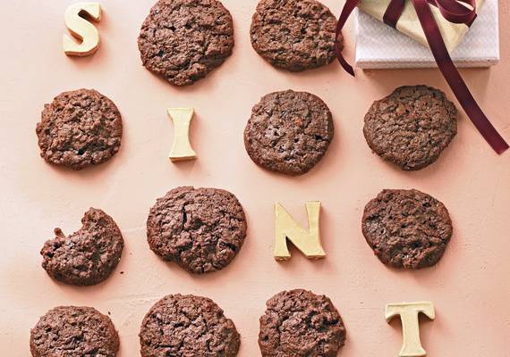 Makkelijk & snel: chocolate-chip-­kruidnotenkoekjes