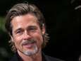 Brad Pitt in tweestrijd? “Reünie met Angelina in de maak, maar kids zien hem liever met Jennifer”