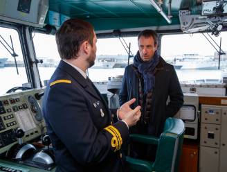 Ontslagnemend defensieminister Goffin bezoekt marinebasis in Zeebrugge