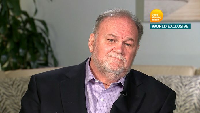 Thomas Markle tijdens een van zijn interviews.