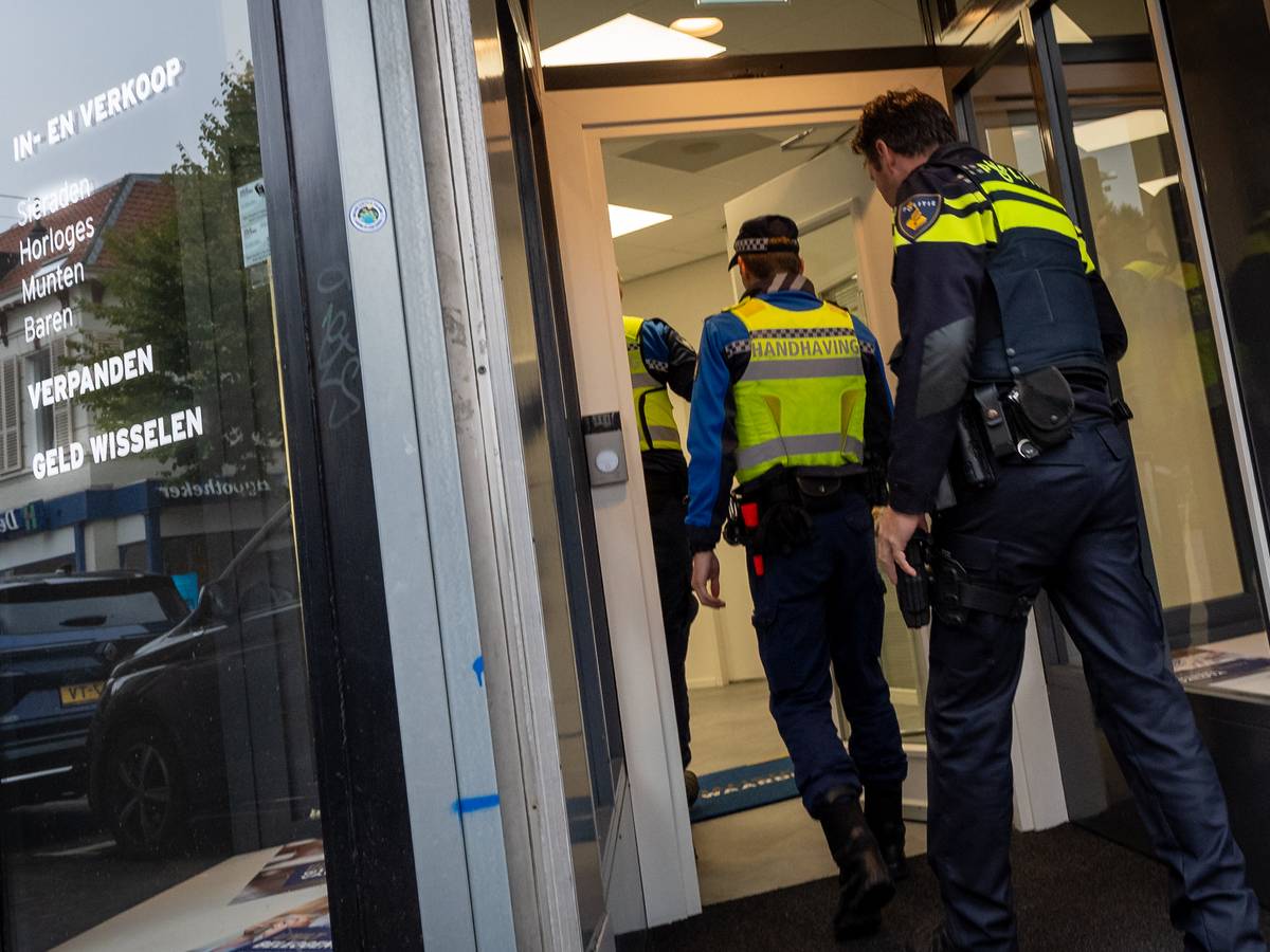 Arnhem neemt goudhandelaren en juweliers onder de loep Een dure ring voor paar tientjes Dan klopt er iets niet Arnhem gelderlander