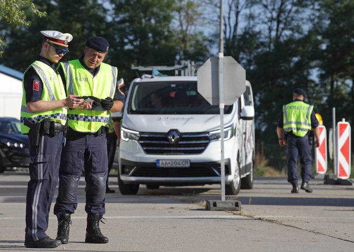 Aan de grens met Oostenrijk controleert de Duitse politie al sinds 2015.