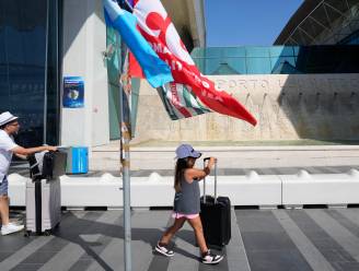 Stakingen op Italiaanse luchthavens: duizenden reizigers gestrand