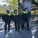 Koningsdag in Amsterdam: ‘Wij hielden afstand, de politie drukte ons op elkaar’