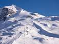 Skigebied Hintertux in Oostenrijk heropent op 29 mei: er ligt nog 3,5 meter sneeuw<br>
