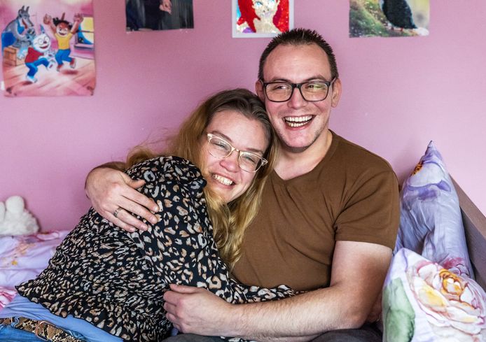 Roos en Marcel hebben elkaar gevonden via ABCDate, een datingsite voor mensen met een verstandelijke beperking.
